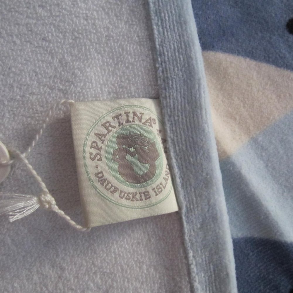 Spartina 449 Blue Crab Beach Towel--Huge 37"x70"--Thick and Beautiful--New - Picture 5 of 6